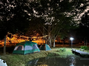 At Green camping and cafe ลานกางเต๊นท์